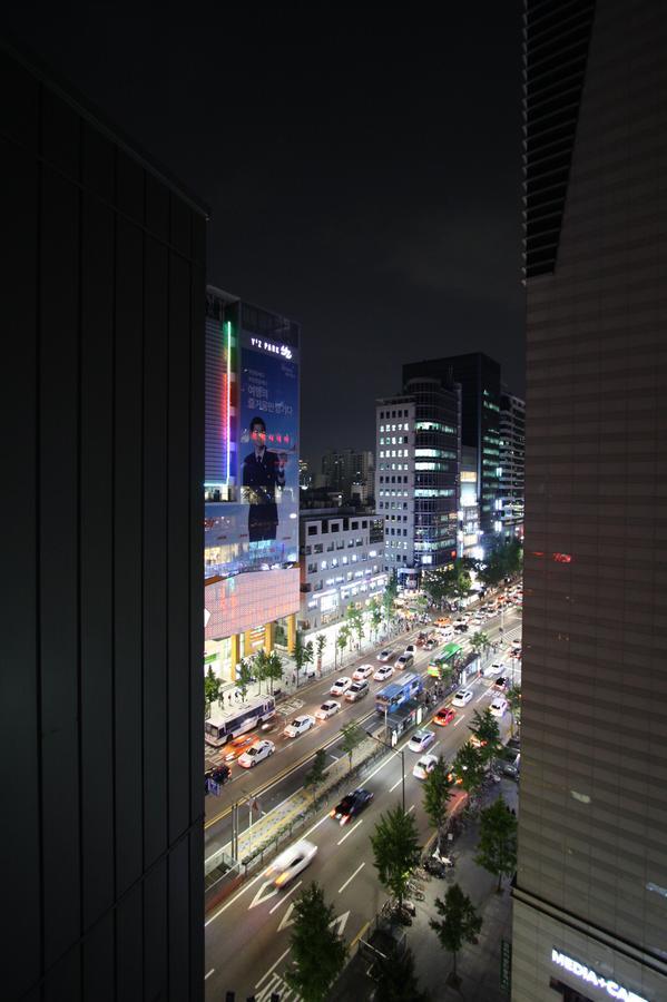 Nabi Hostel Seoul Bagian luar foto