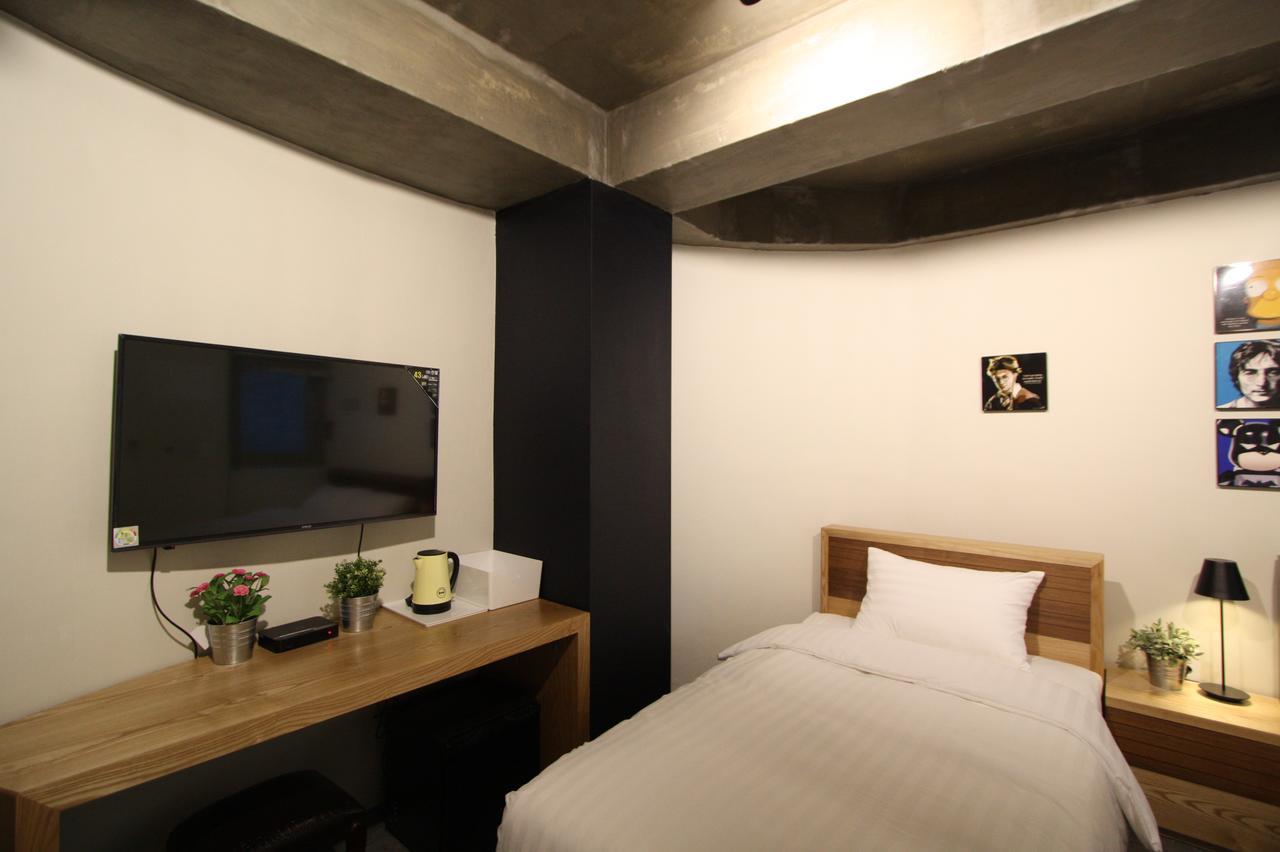 Nabi Hostel Seoul Bagian luar foto