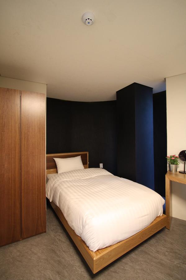 Nabi Hostel Seoul Bagian luar foto